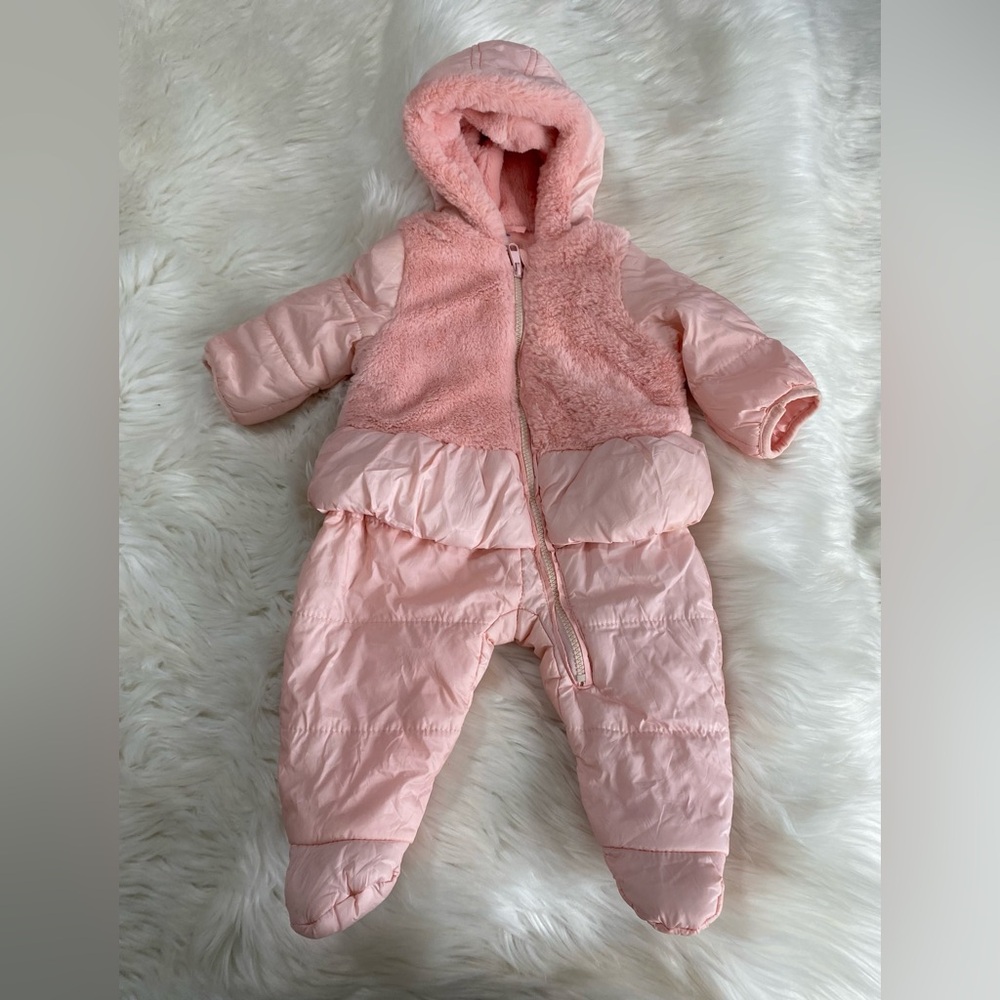Jessica Simpson pink baby faux fur one piece snowsuit Sz 3/6mo